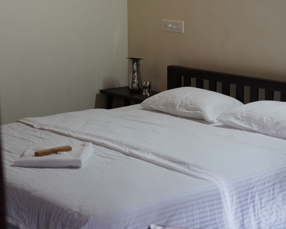 Deluxe AC Room